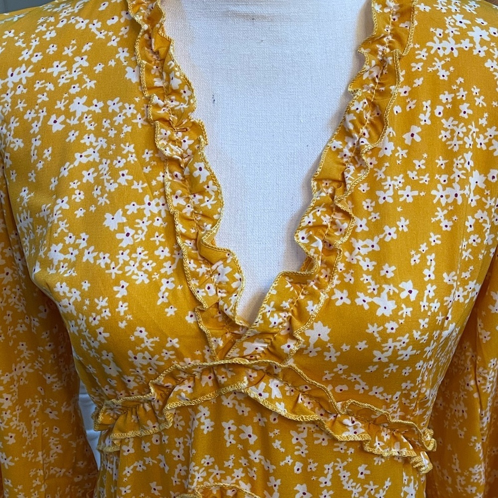 Boho Yellow Floral Long Sleeve MIDI Dress Sz.Large - Picture 5 of 8